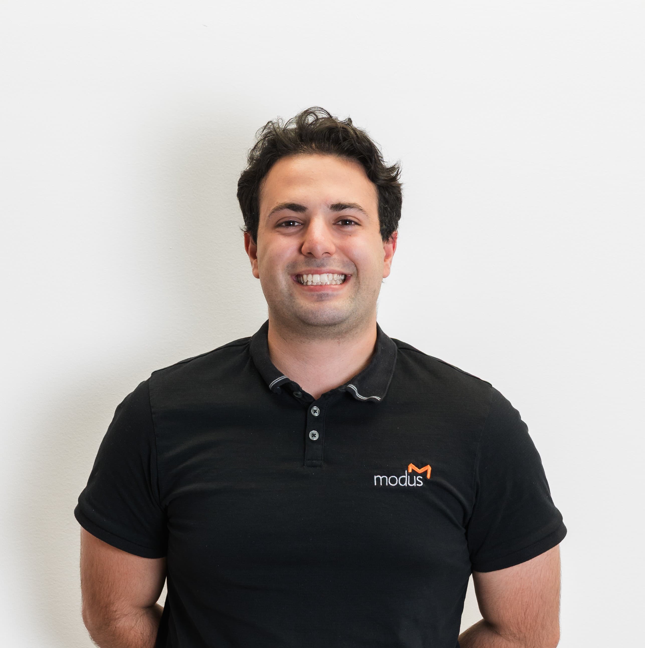 staff/christian gelavis