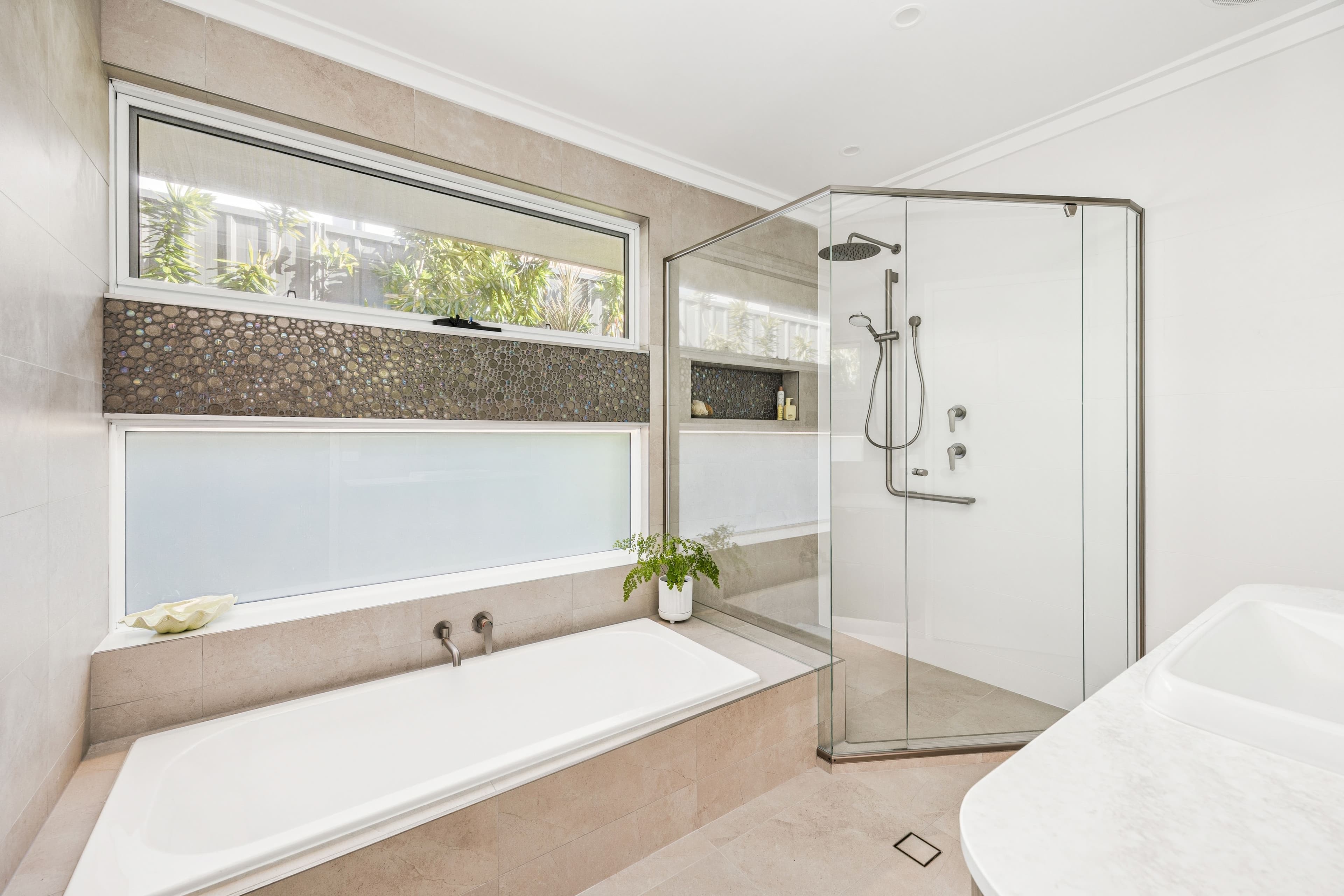 kirwanstreetbathroom