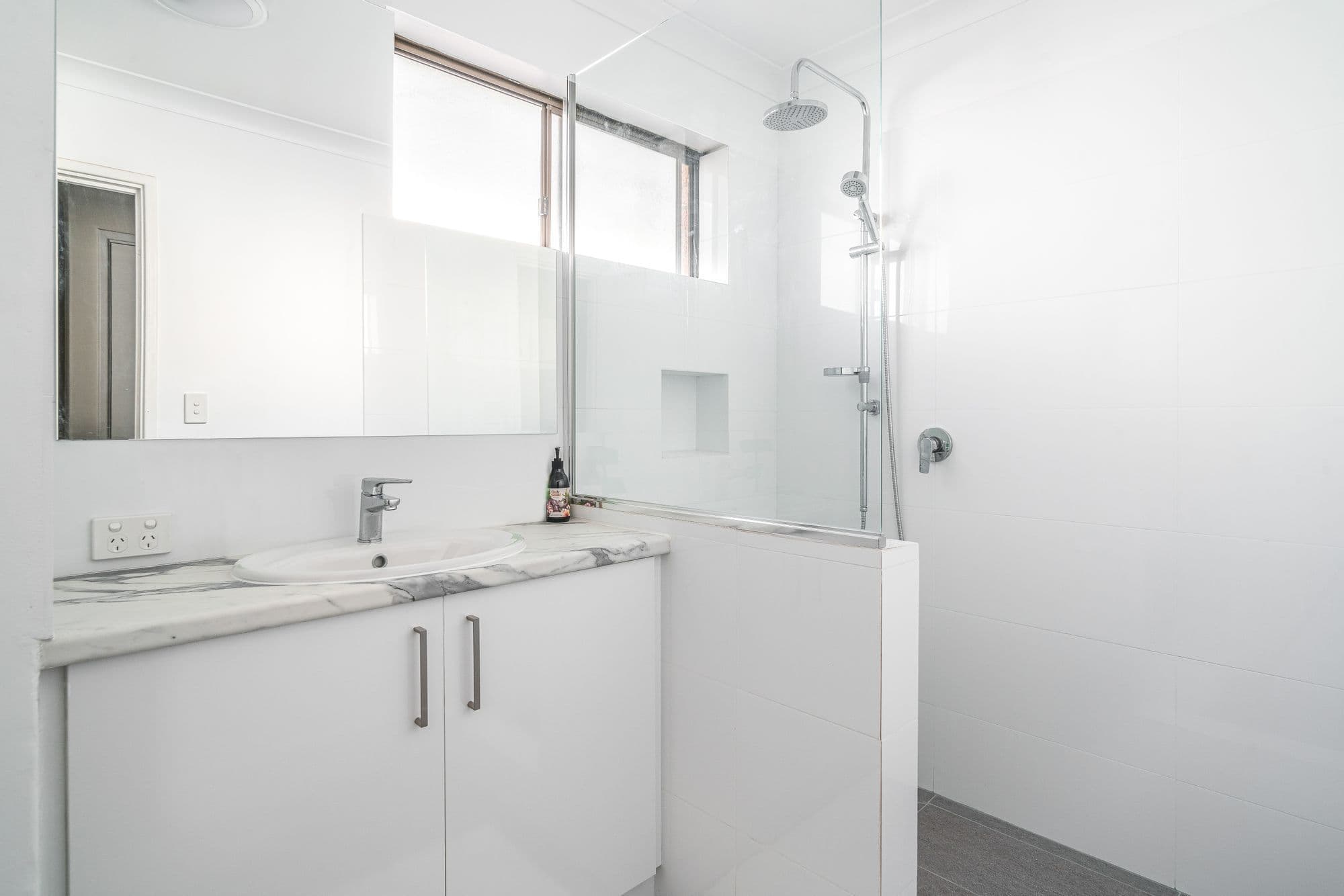 3bathroommillpoint/4