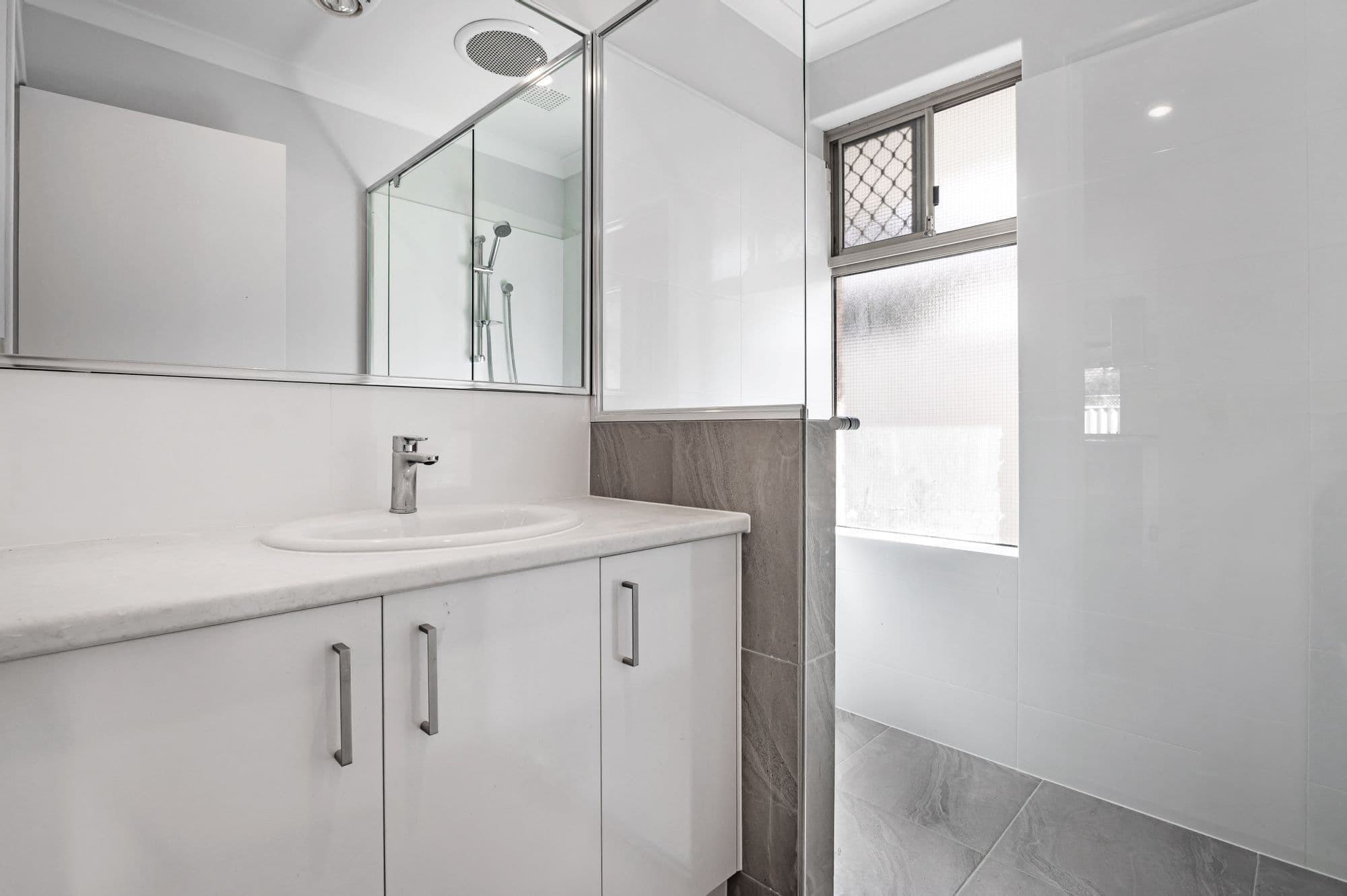3bathroomvale/3
