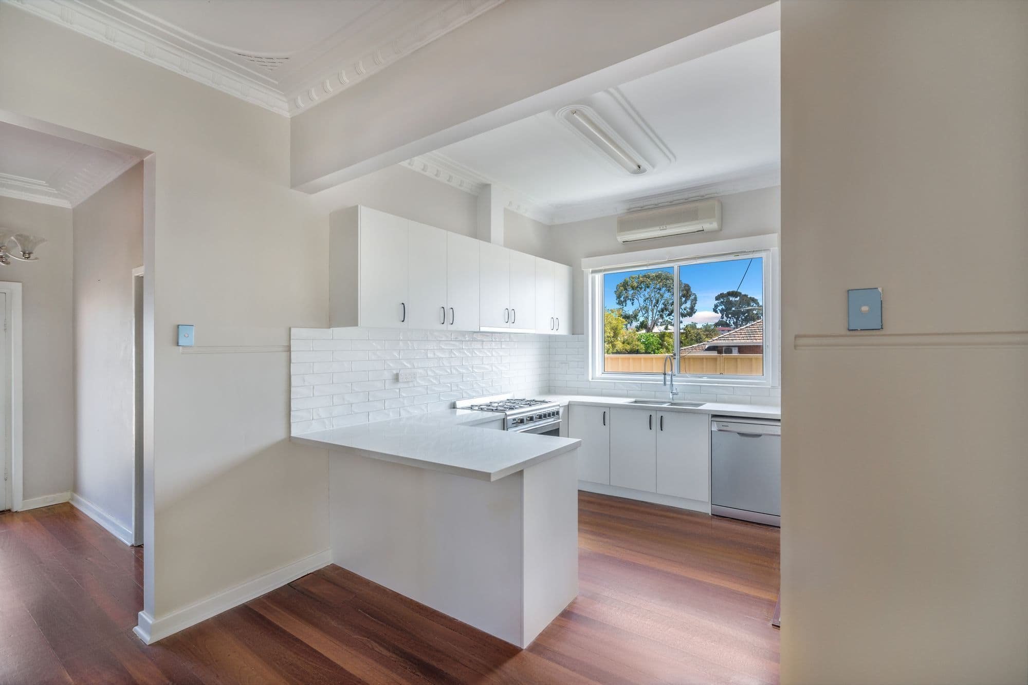 4kitchenlathlain/3