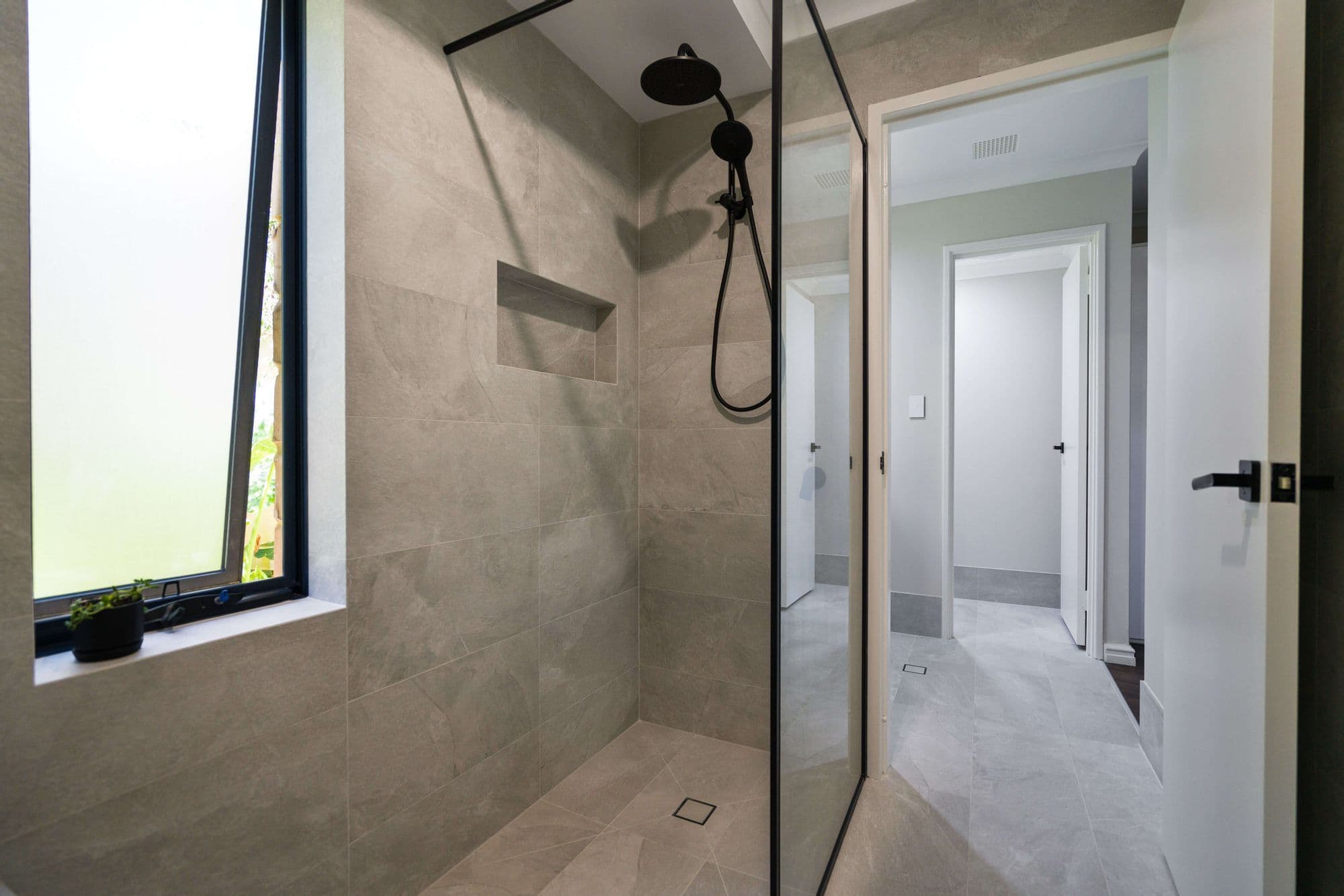 5bathroomreno/14