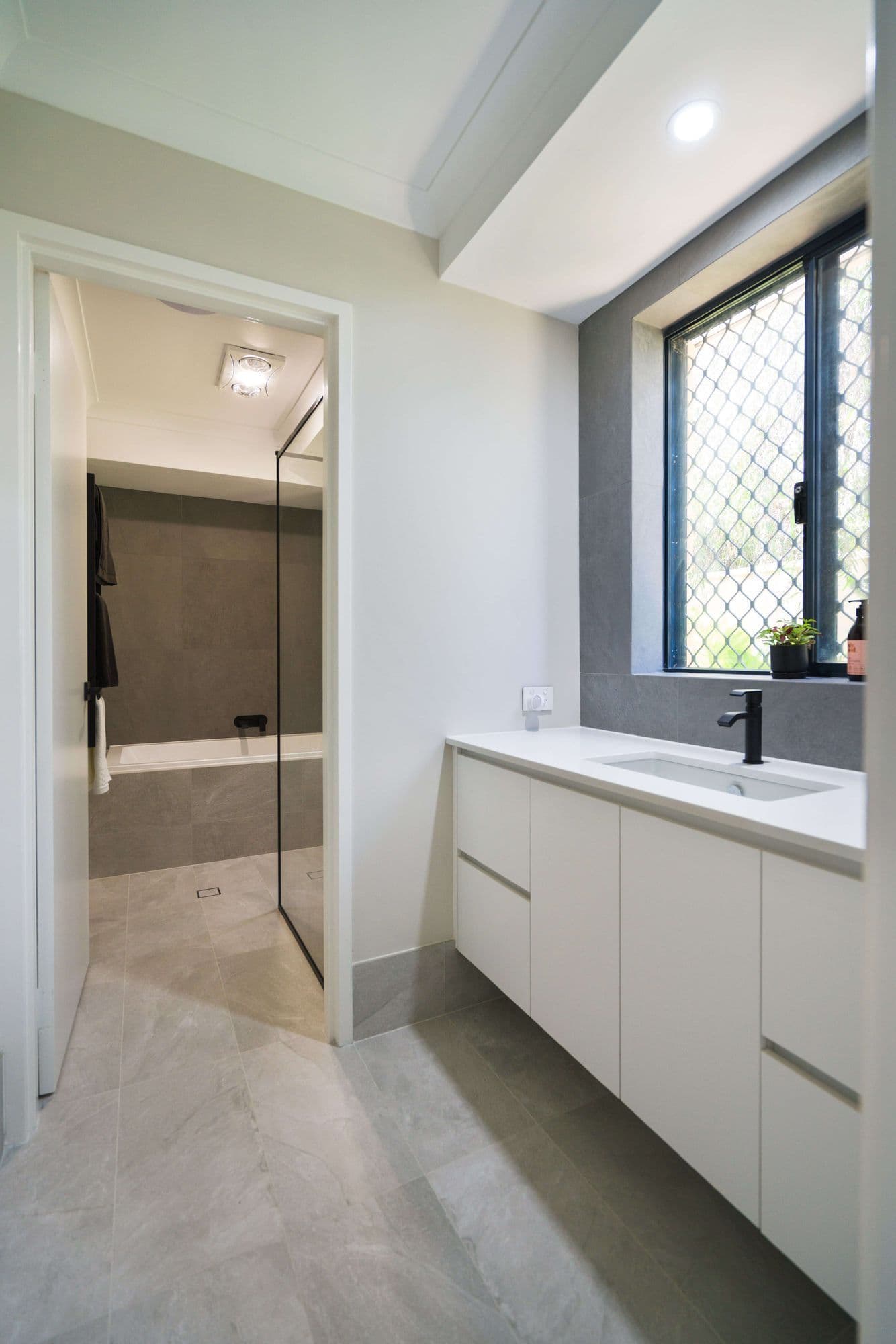 5bathroomreno/5
