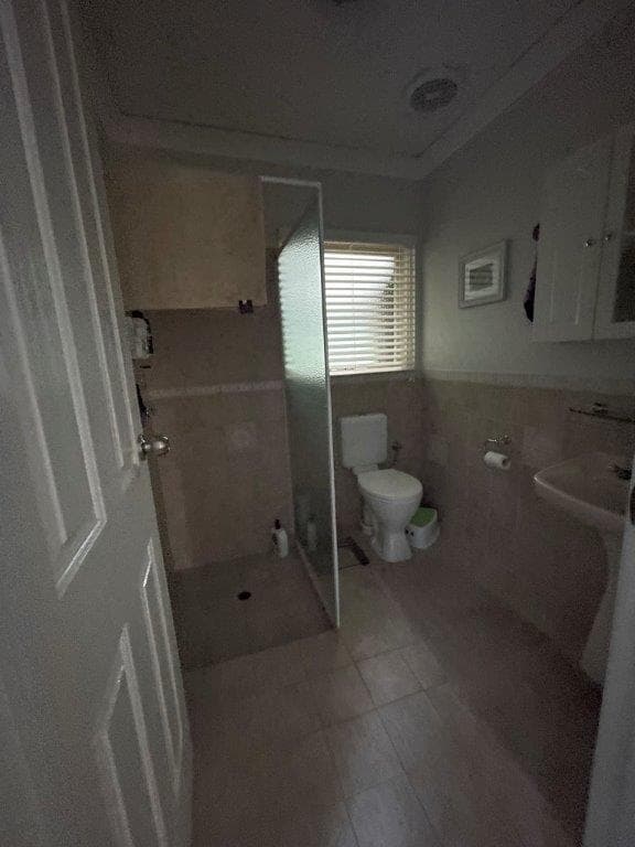 valleyroadbathroom