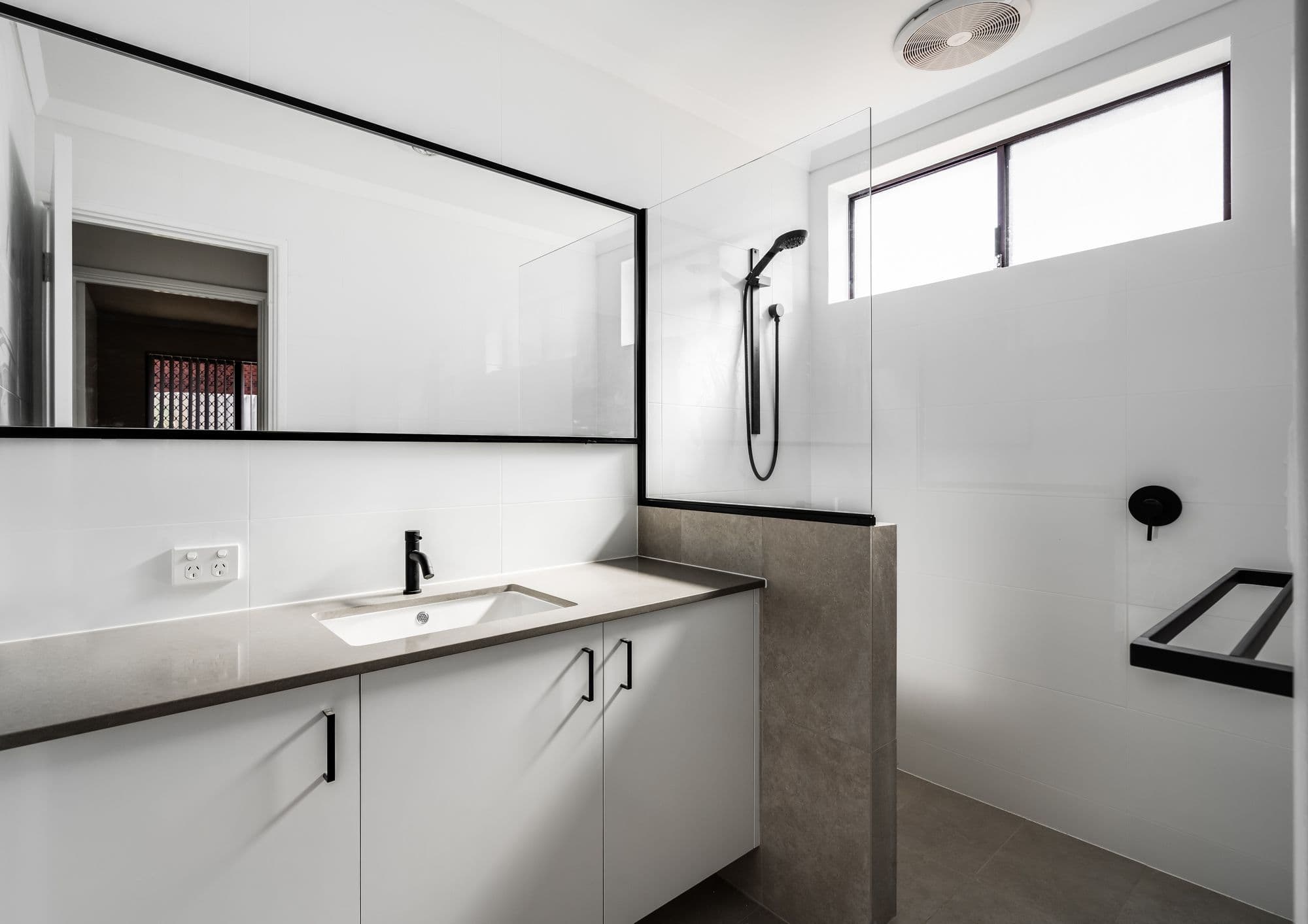 3bathroombirdwood/1