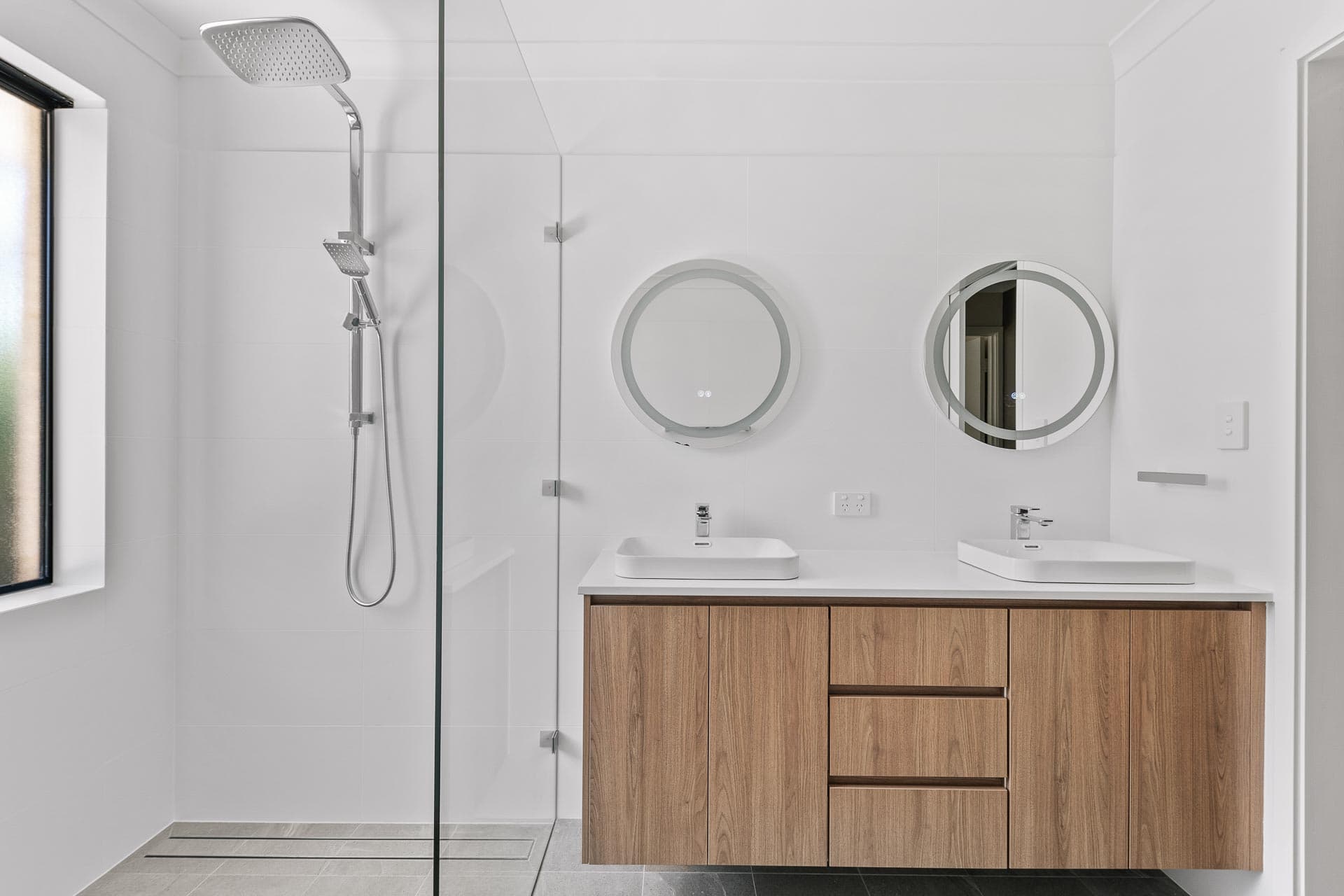 harrisdalebathroom/8